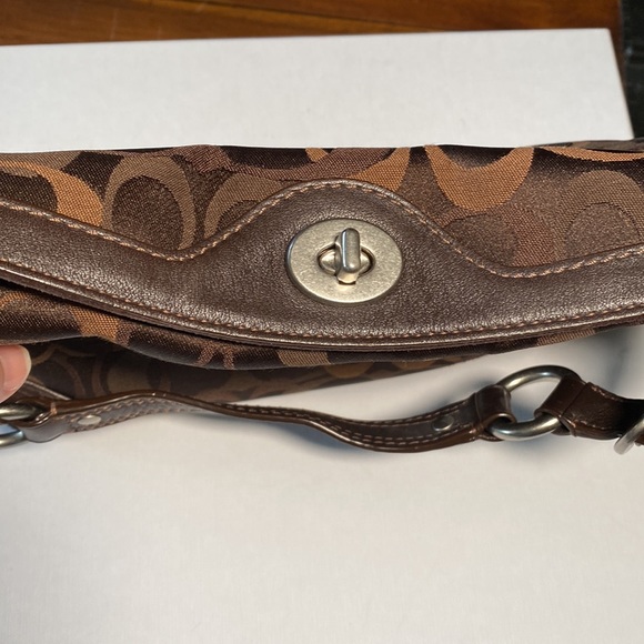 NWOT COACH Chelsea Optic Signature Jacquard Chocolate Suede Hand bag - Picture 7 of 7